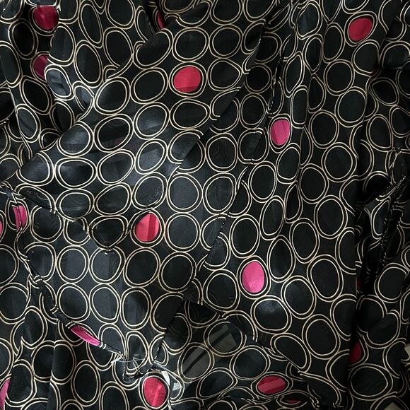 NEW Milly Circle Print Silk Wrap Blouse in Black Size 2 - Picture 4 of 6